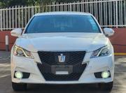 Toyota Crown 2015 Pearl for sale