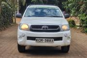 Toyota Hilux 2010 White for sale