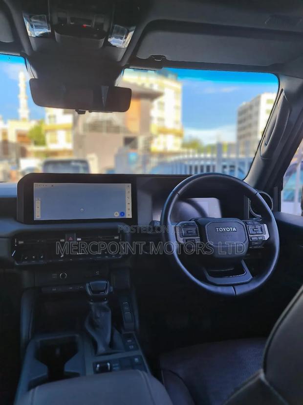 Toyota Land Cruiser Prado 2.7 2024 White