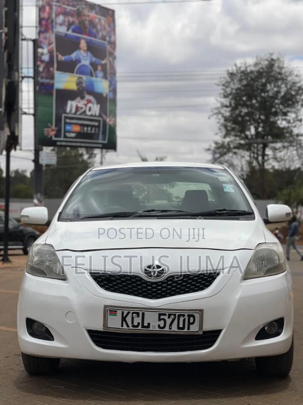 Toyota Belta 2010 White