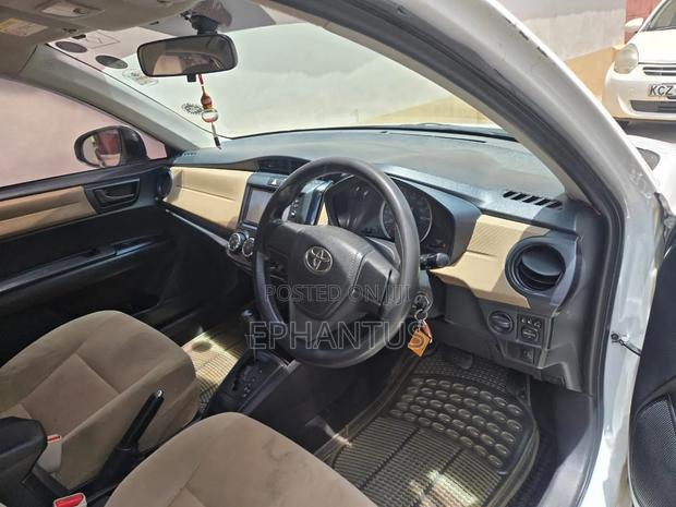 Toyota Axio 1.5 X 2WD 2015 White