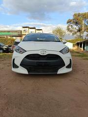 Toyota Yaris 1.5 Sedan L 2020 White for sale