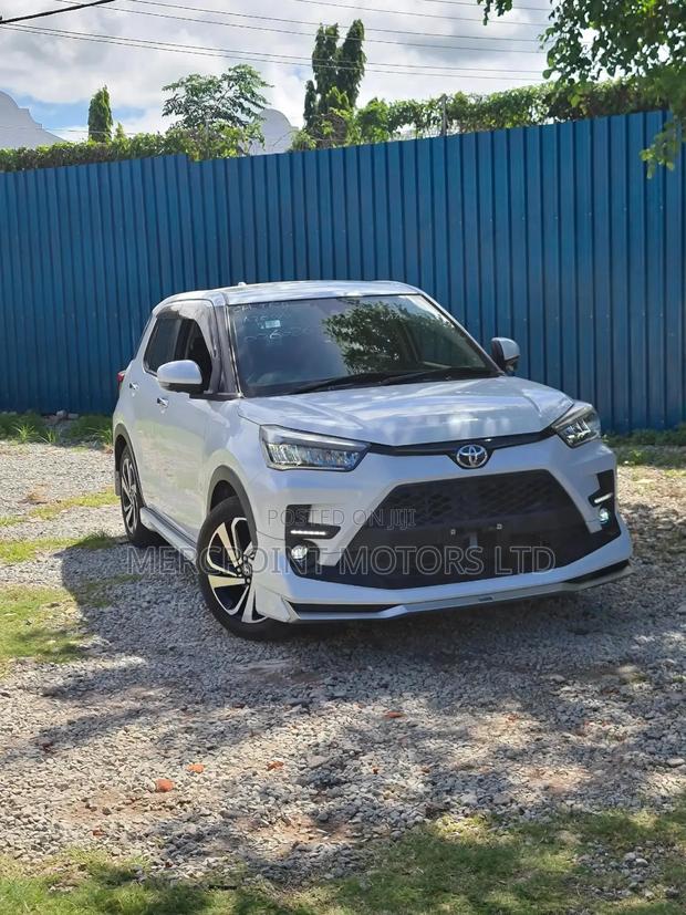 Toyota Raize 1.0 AWD 2020 White