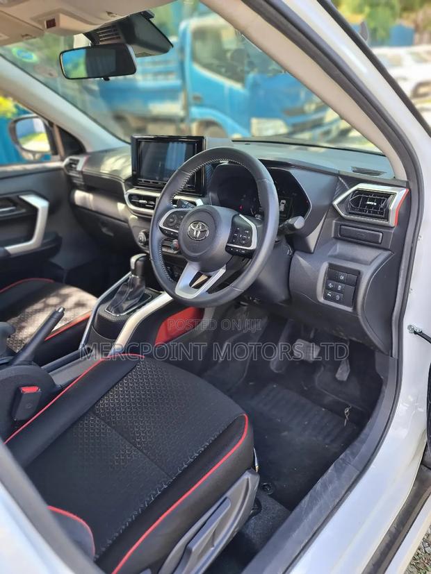 Toyota Raize 1.0 AWD 2020 White