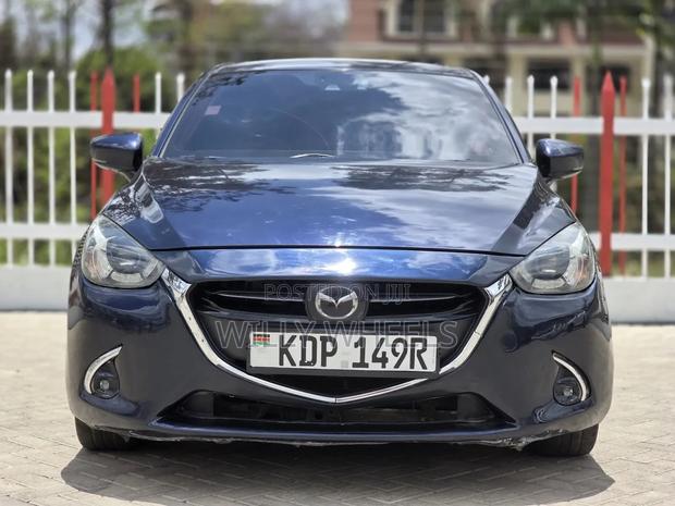 Mazda Demio 2017 Blue