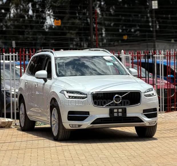 Volvo XC90 2019 White