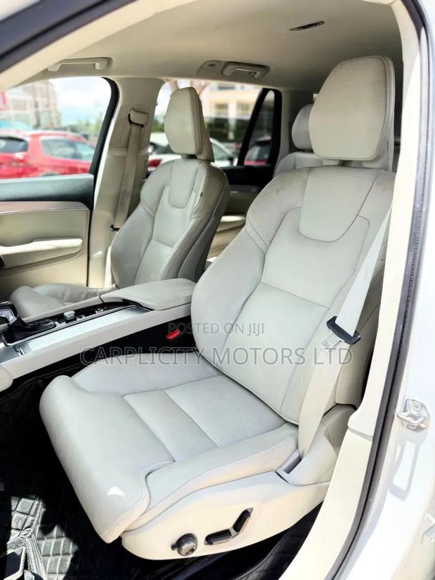 Volvo XC90 2019 White