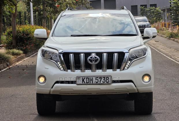 Toyota Land Cruiser Prado 2014 White