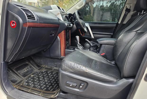 Toyota Land Cruiser Prado 2014 White