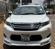Toyota Harrier 2.0 2015 Off white for sale