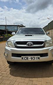 Toyota Hilux 2011 Silver for sale