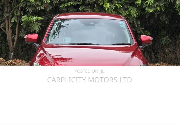 Toyota Crown 2019 Red