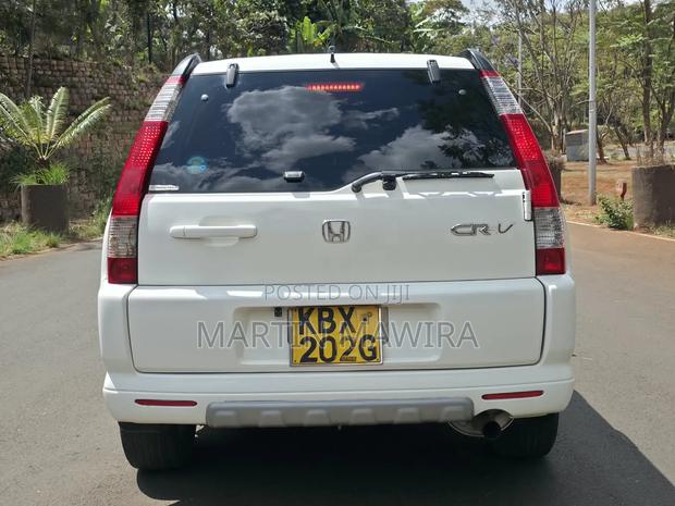Honda CR-V 2006 White