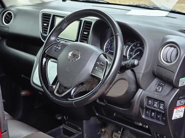 Nissan Serena 2014 Black