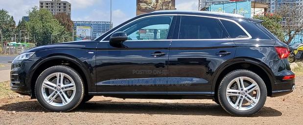 Audi Q5 2.0T Premium AWD quattro 2019 Black