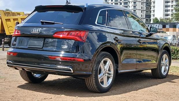 Audi Q5 2.0T Premium AWD quattro 2019 Black