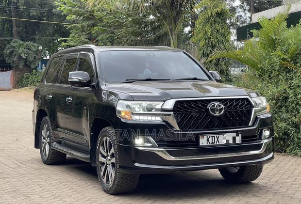 Toyota Land Cruiser 4.6 V8 ZX 2011 Black