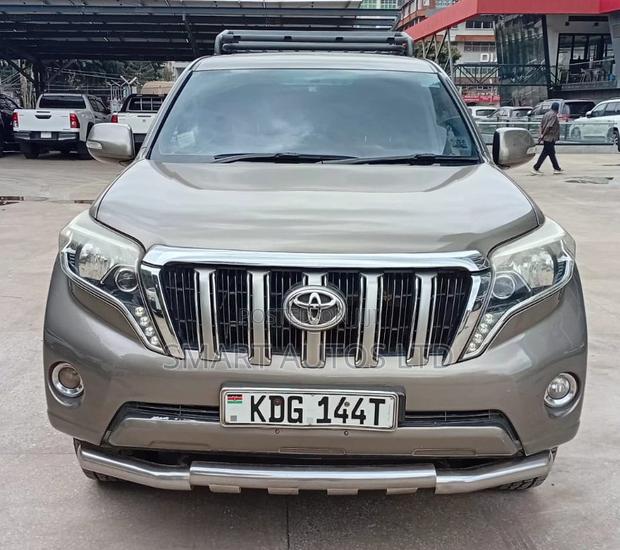 Toyota Land Cruiser Prado 2014 Brown