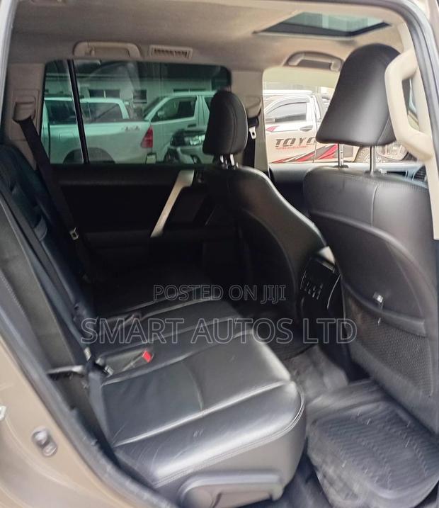 Toyota Land Cruiser Prado 2014 Brown