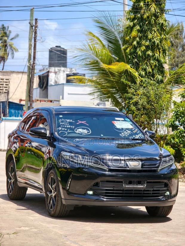 Toyota Harrier 2019 Black