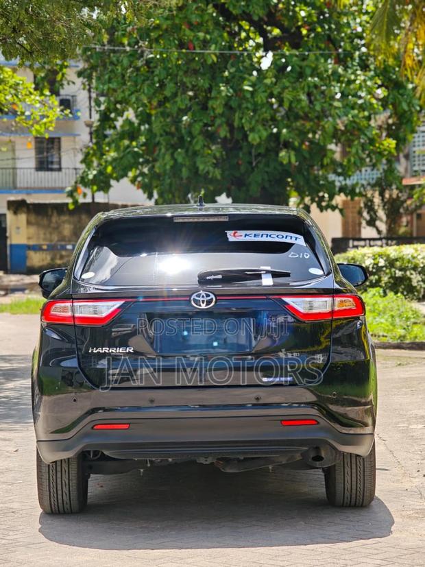 Toyota Harrier 2019 Black