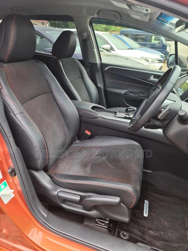 Honda Jade 2019 Orange