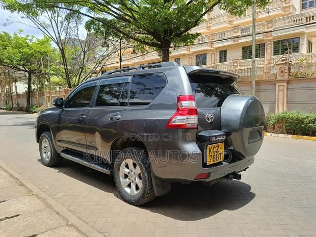 Toyota Land Cruiser Prado 3.0 D-4D (190 Hp) 7 seats 2014 Gray