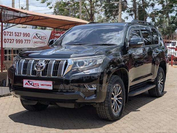 Toyota Land Cruiser Prado 2.8 D-4D 2015 Black