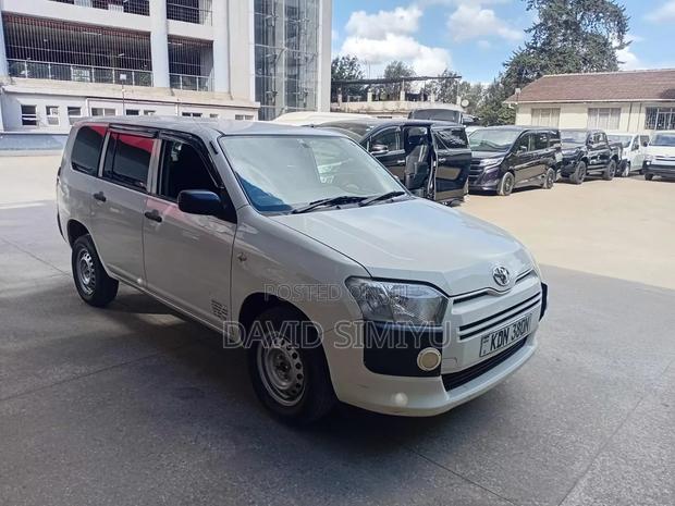 Toyota Probox 2018 White