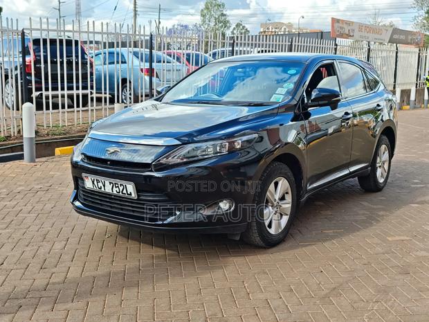 Toyota Harrier 2.0 2014 Maroon