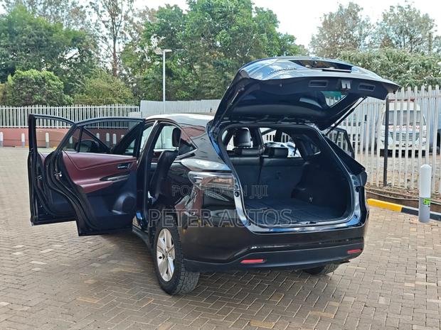 Toyota Harrier 2.0 2014 Maroon