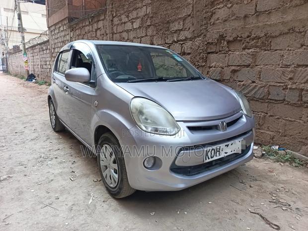 Toyota Passo 2014