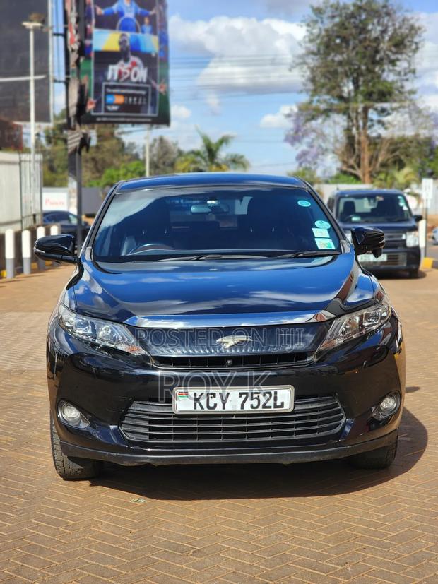 Toyota Harrier 2.0 2014 Black