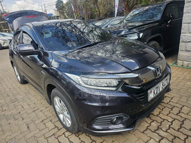 Honda Vezel 1.5 Hybrid 2WD 2018 Gray