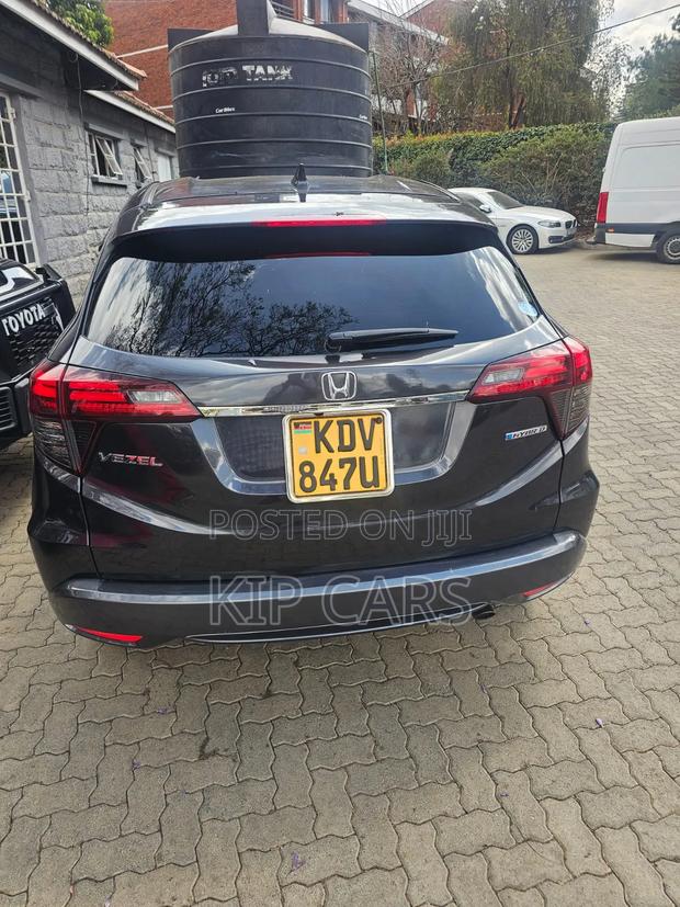 Honda Vezel 1.5 Hybrid 2WD 2018 Gray