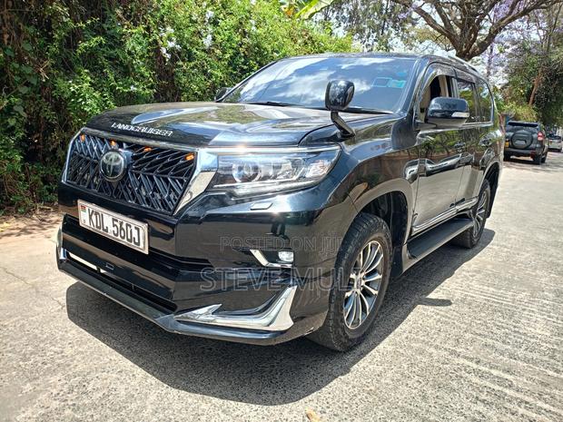 Toyota Land Cruiser Prado 2018 Black