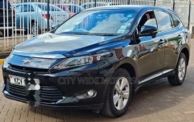 Toyota Harrier 2.0 2014 Black