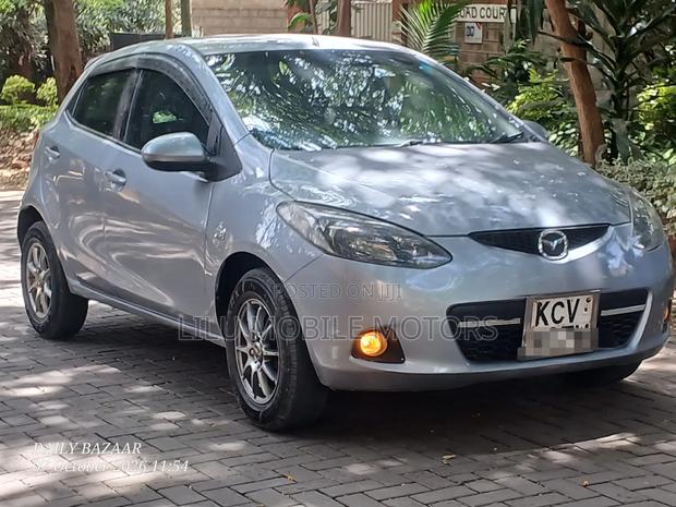 Mazda Demio 2012 Gray
