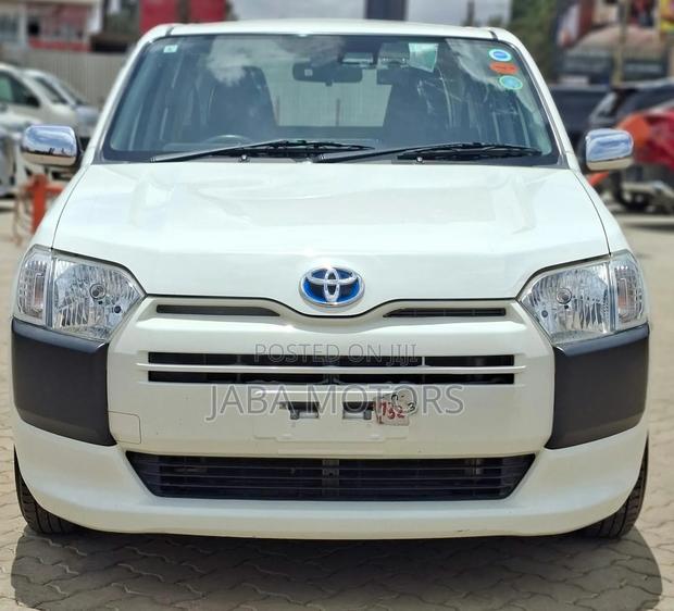 Toyota Succeed 2019 White