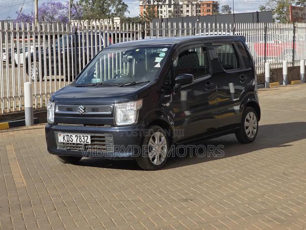 Suzuki Wagon R 2017 Burgundy