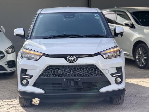Toyota Raize 1.0 FWD 2020 White