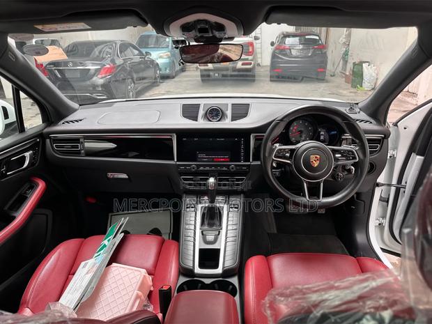 Porsche Macan 2019 White