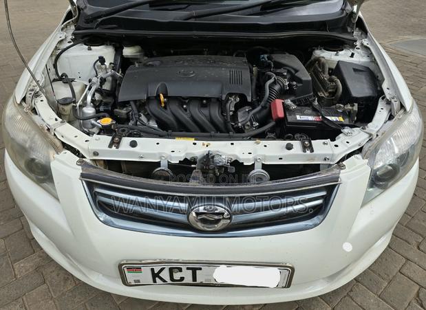 Toyota Corolla Fielder 2011 White