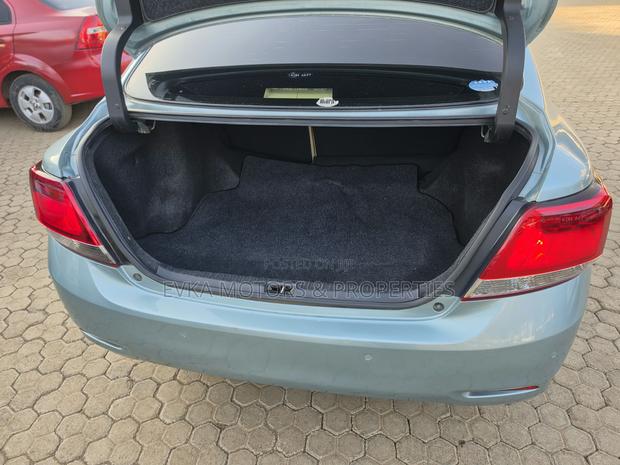 Toyota Allion 2017 Silver