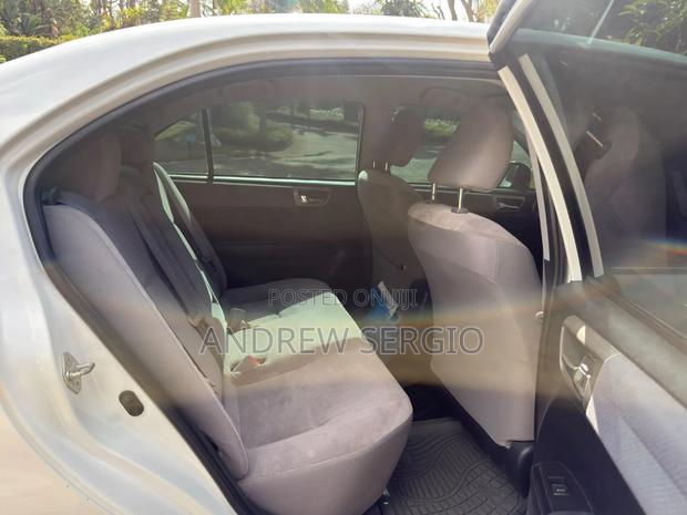 Toyota Axio 1.5 G 2WD 2013 White