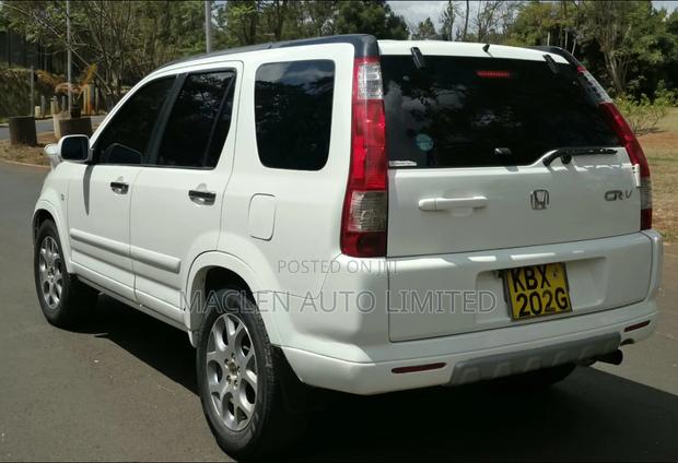 Honda CR-V 2006 White