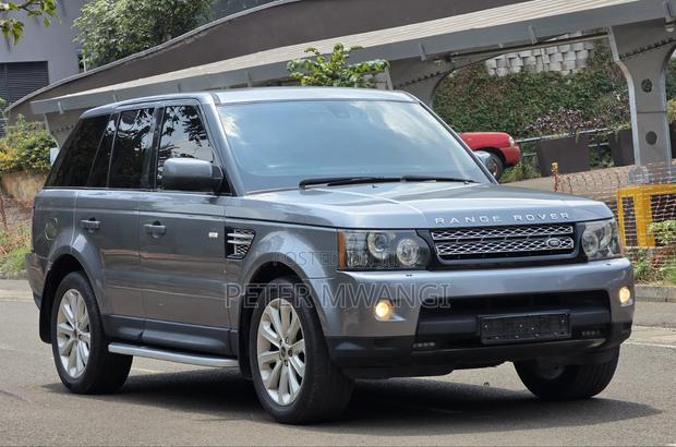 Land Rover Range Rover Sport 2012 Gray