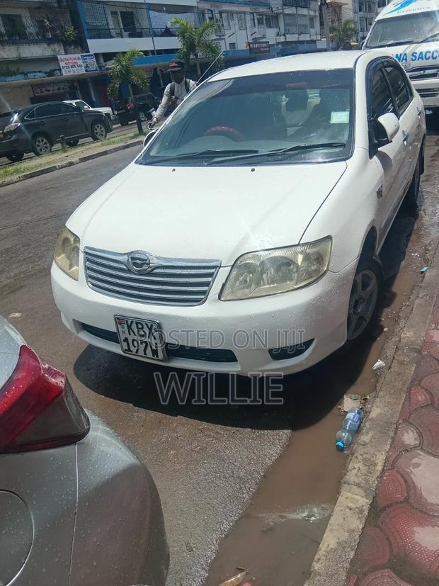 Toyota Corolla 2006 White