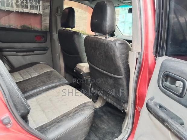 Nissan X-Trail 2004 Red