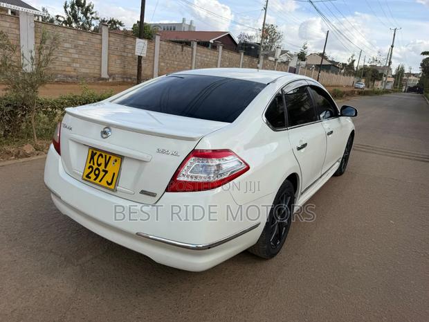 Nissan Teana 2012 White